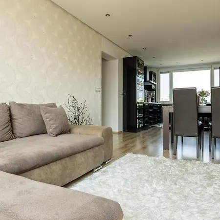 Martonfalvi Penthouse W Jacuzzi Lägenhet *